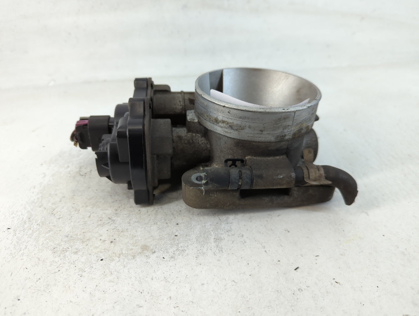2003-2004 Chevrolet Silverado 2500 Throttle Body P/N:1257080 Fits Fits 2003 2004 2005 2006 2007 OEM Used Auto Parts - Oemuse