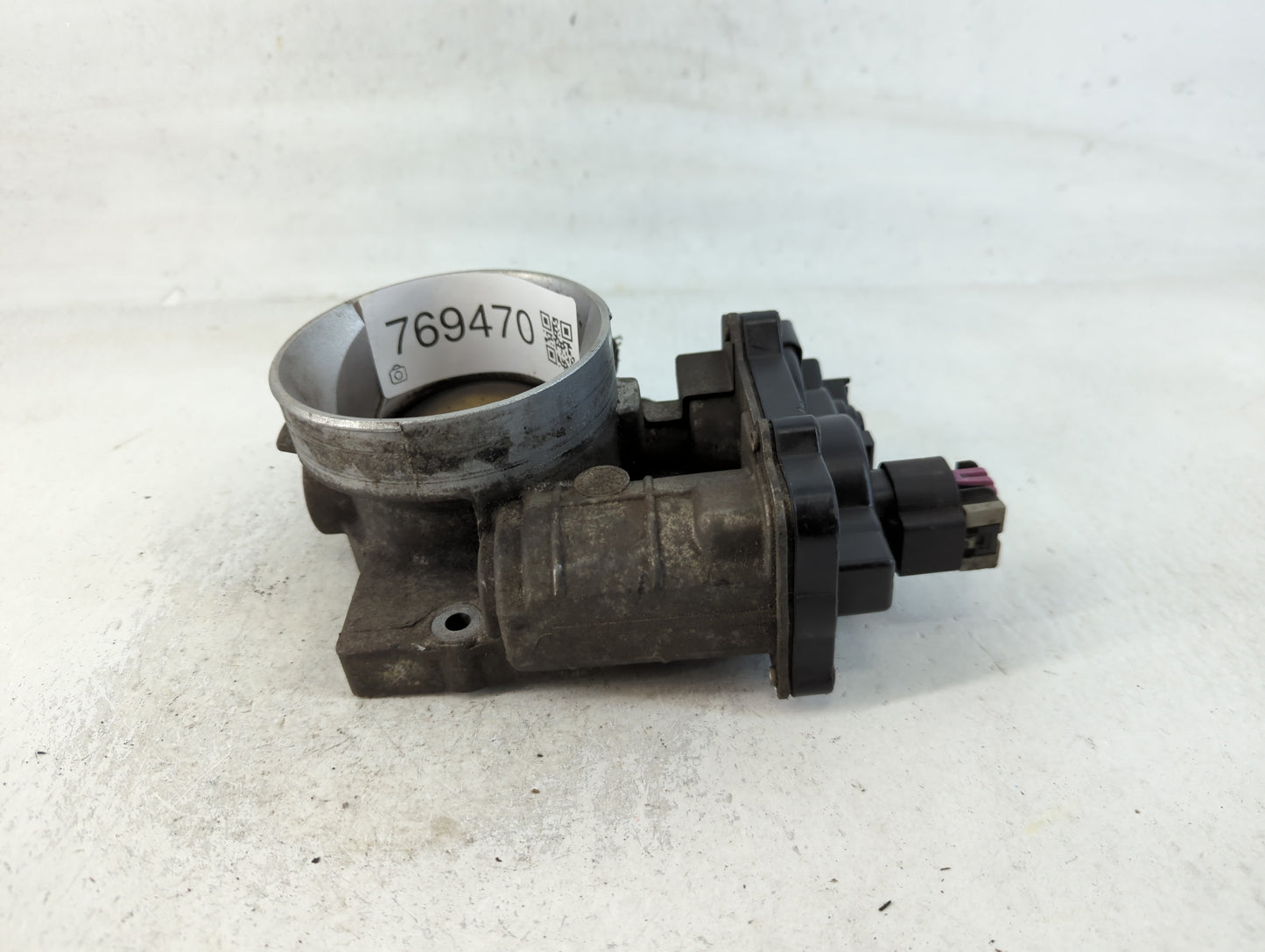 2003-2004 Chevrolet Silverado 2500 Throttle Body P/N:1257080 Fits Fits 2003 2004 2005 2006 2007 OEM Used Auto Parts - Oemuse
