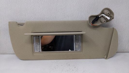 2004-2005 Chevrolet Suburban 1500 Sun Visor Shade Replacement Passenger Right Mirror Fits Fits 2004 2005 OEM Used Auto Parts