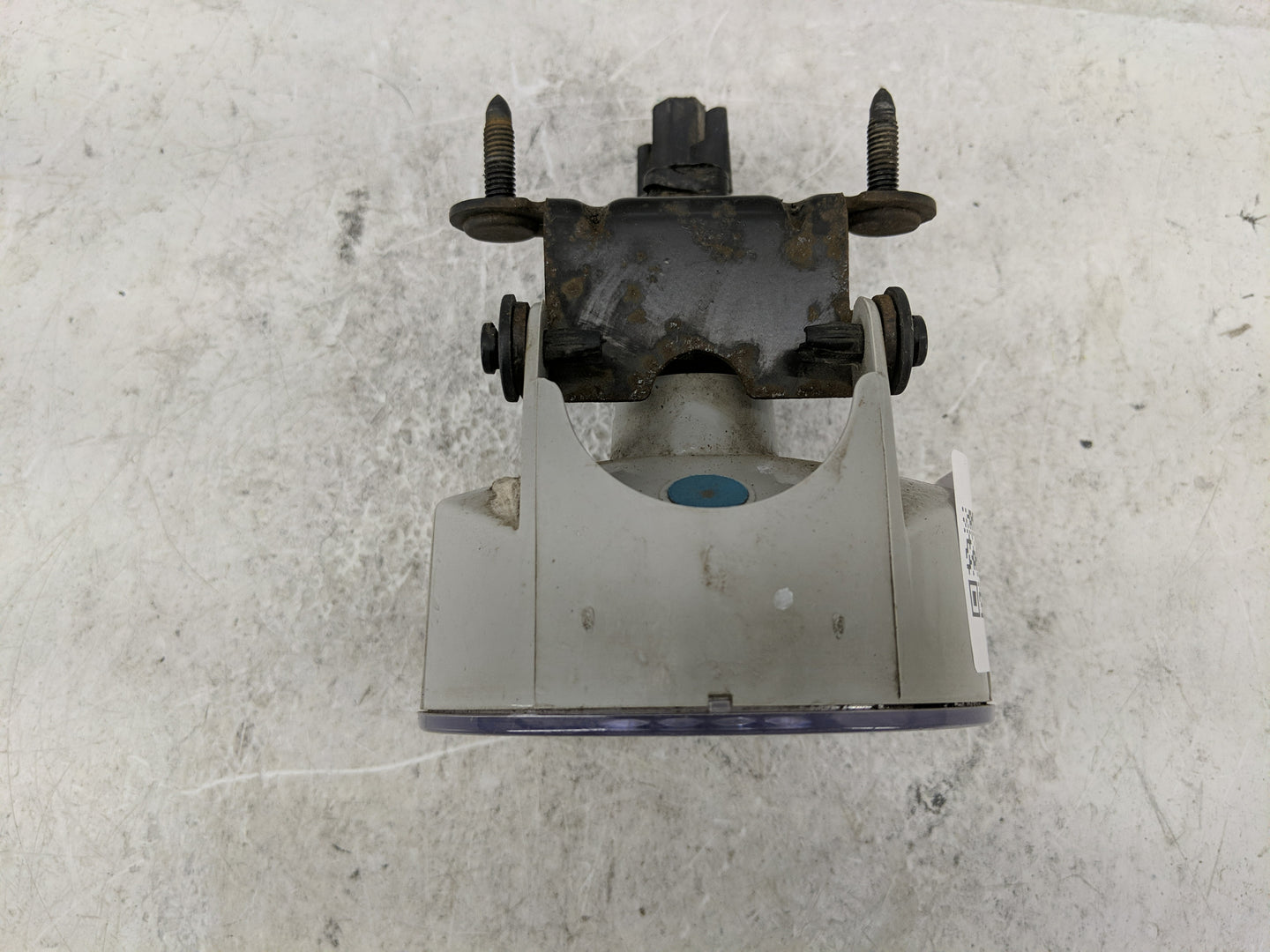 2002-2006 Chevrolet Suburban 1500 Driver Left Oem Front Light Lamp - Oemusedautoparts1.com
