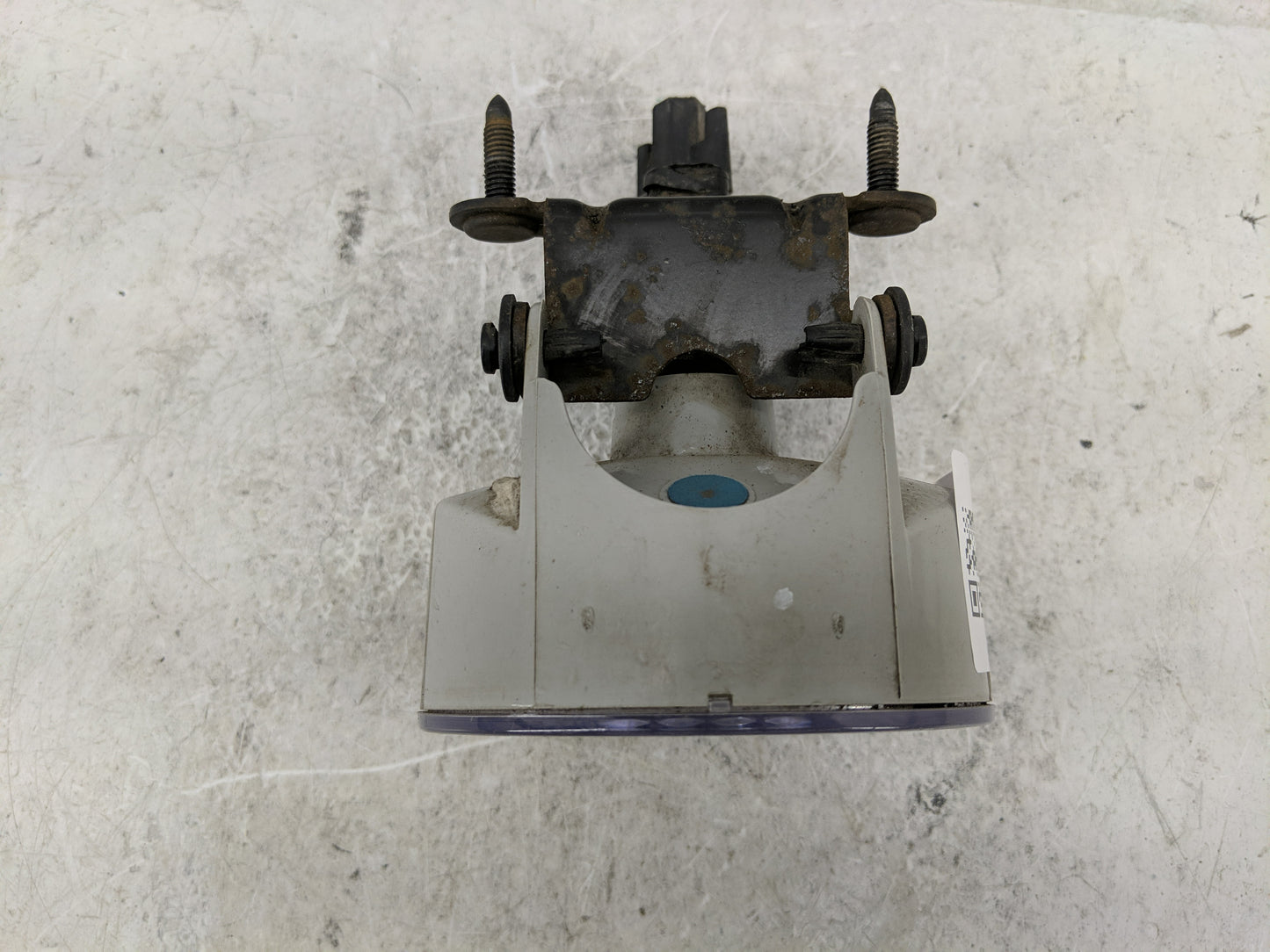 2002-2006 Chevrolet Suburban 1500 Driver Left Oem Front Light Lamp - Oemusedautoparts1.com