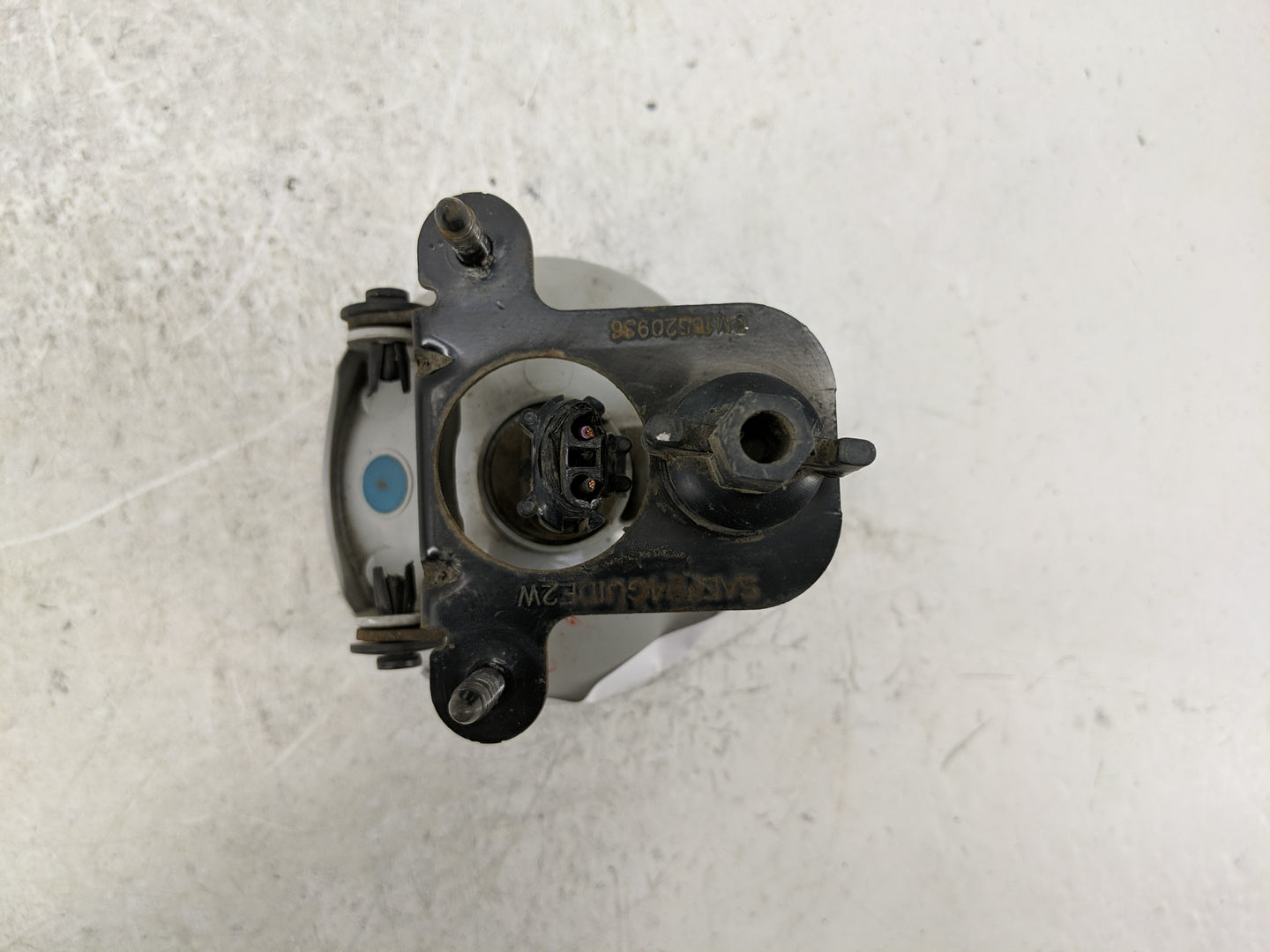 2002-2006 Chevrolet Suburban 1500 Driver Left Oem Front Light Lamp - Oemusedautoparts1.com