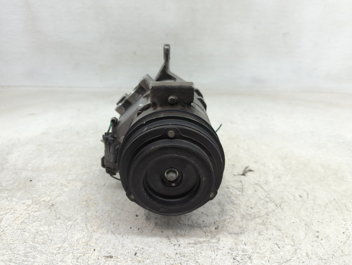 2003-2009 Chevrolet Suburban 1500 Air Conditioning A/c Ac Compressor Oem - Oemusedautoparts1.com