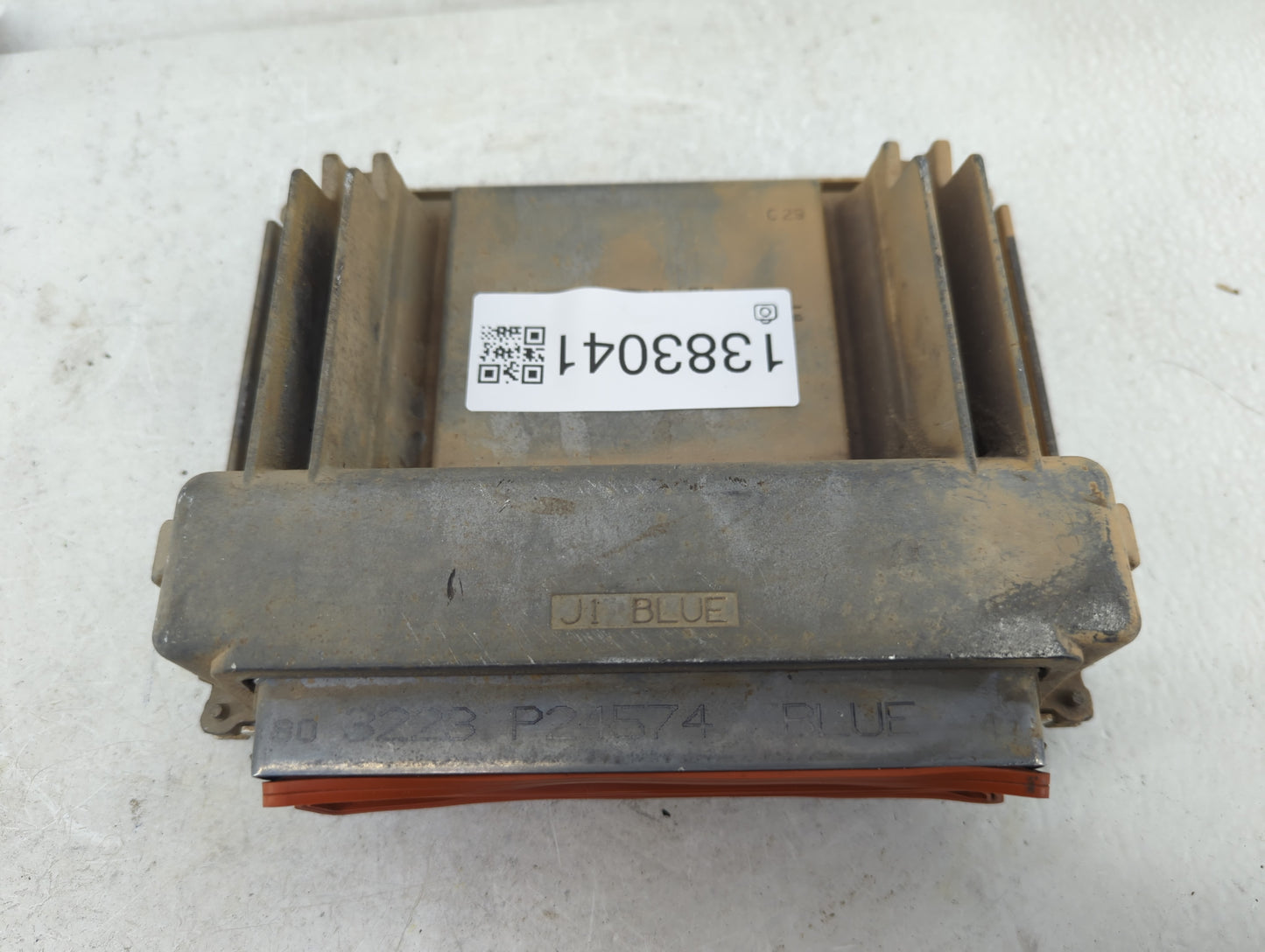 2003-2006 Chevrolet Suburban 1500 PCM Engine Control Computer ECU ECM PCU OEM P/N:12586242 Fits Fits 2003 2004 2005 2006 200