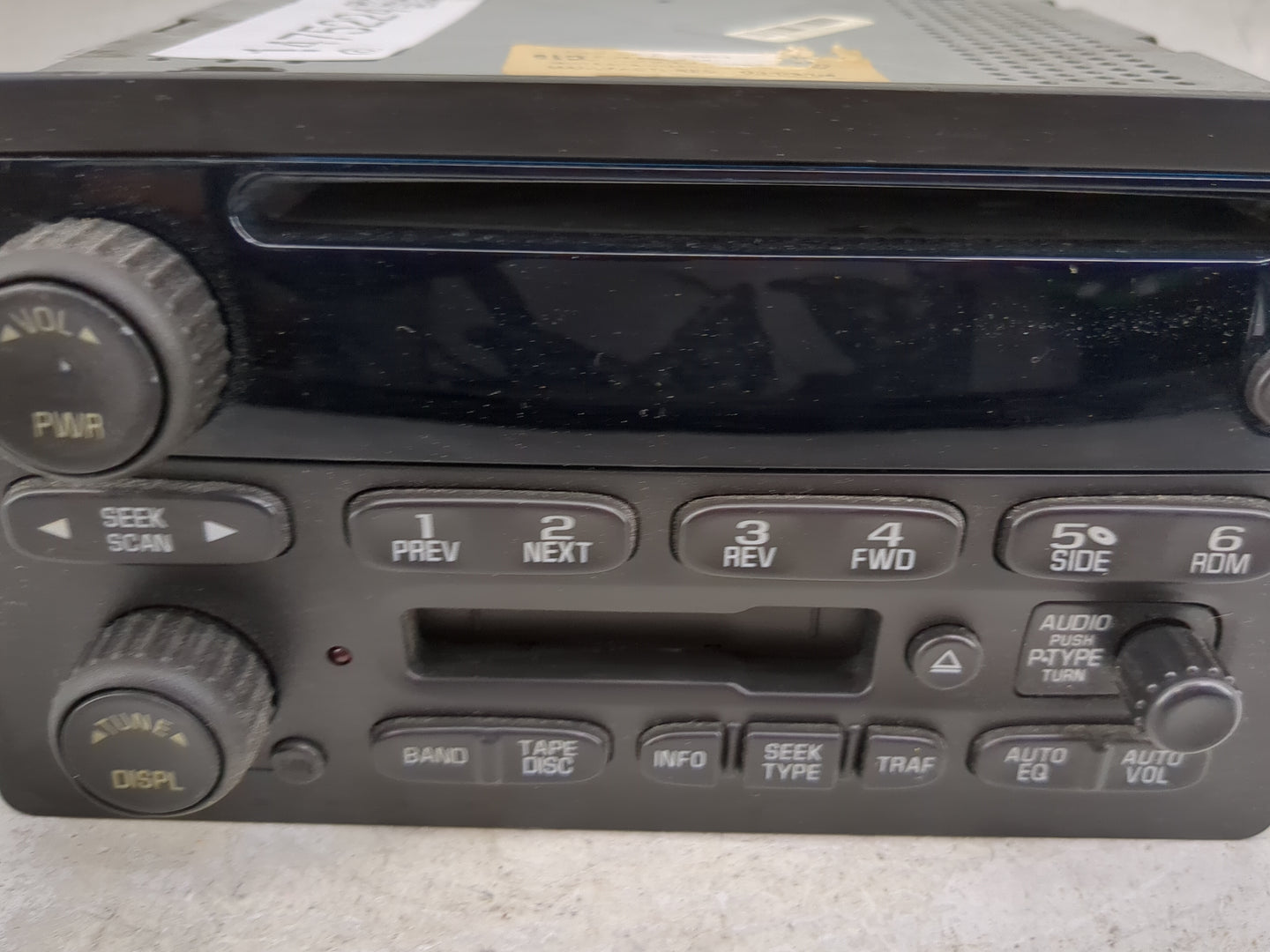 2003-2005 Chevrolet Suburban 1500 Radio AM FM Cd Player Receiver Replacement P/N:15138489 Fits Fits 2003 2004 2005 OEM Used 