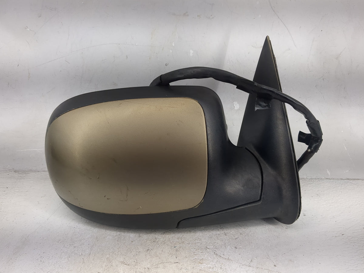 2003-2006 Chevrolet Suburban 1500 Passenger Side View Mirror - Right Door Mirror OEM Used - Oemusedautoparts1.com