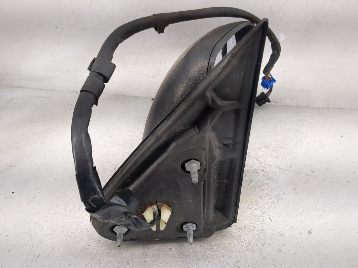 2003-2006 Chevrolet Suburban 1500 Passenger Side View Mirror - Right Door Mirror OEM Used - Oemusedautoparts1.com