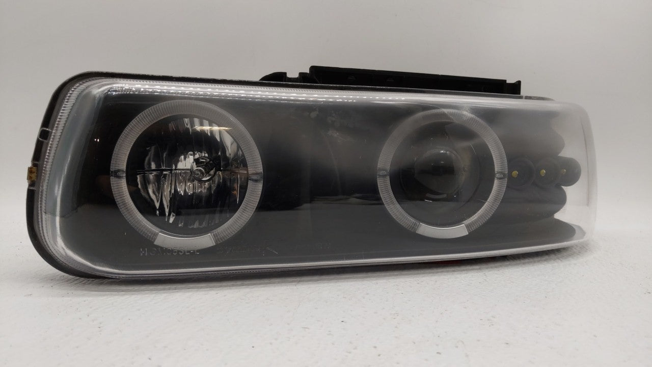 2000 Chevrolet Suburban 1500 Driver Left Oem Head Light Headlight Lamp - Oemusedautoparts1.com