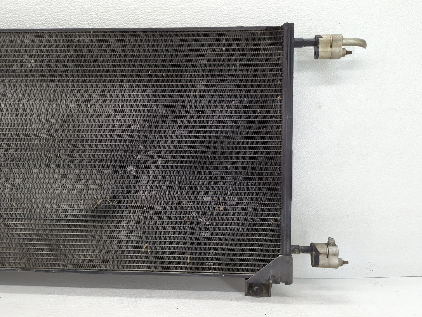 Chevrolet Suburban 1500 Left Radiator Fan Motor Assembly - Oemusedautoparts1.com