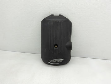 2004 Chevrolet Suburban 2500 Engine Cover - Oemusedautoparts1.com