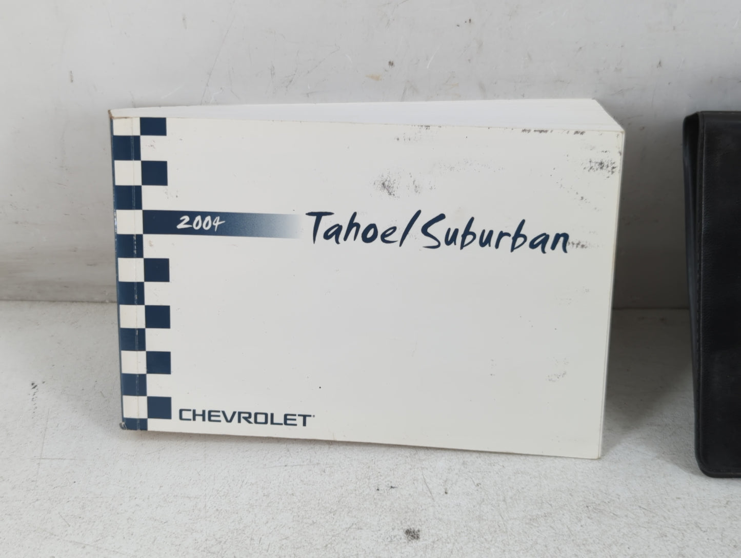 2004 Chevrolet Tahoe Owners Manual Book Guide P/N:C2416 B OEM Used Auto Parts - Oemusedautoparts1.com