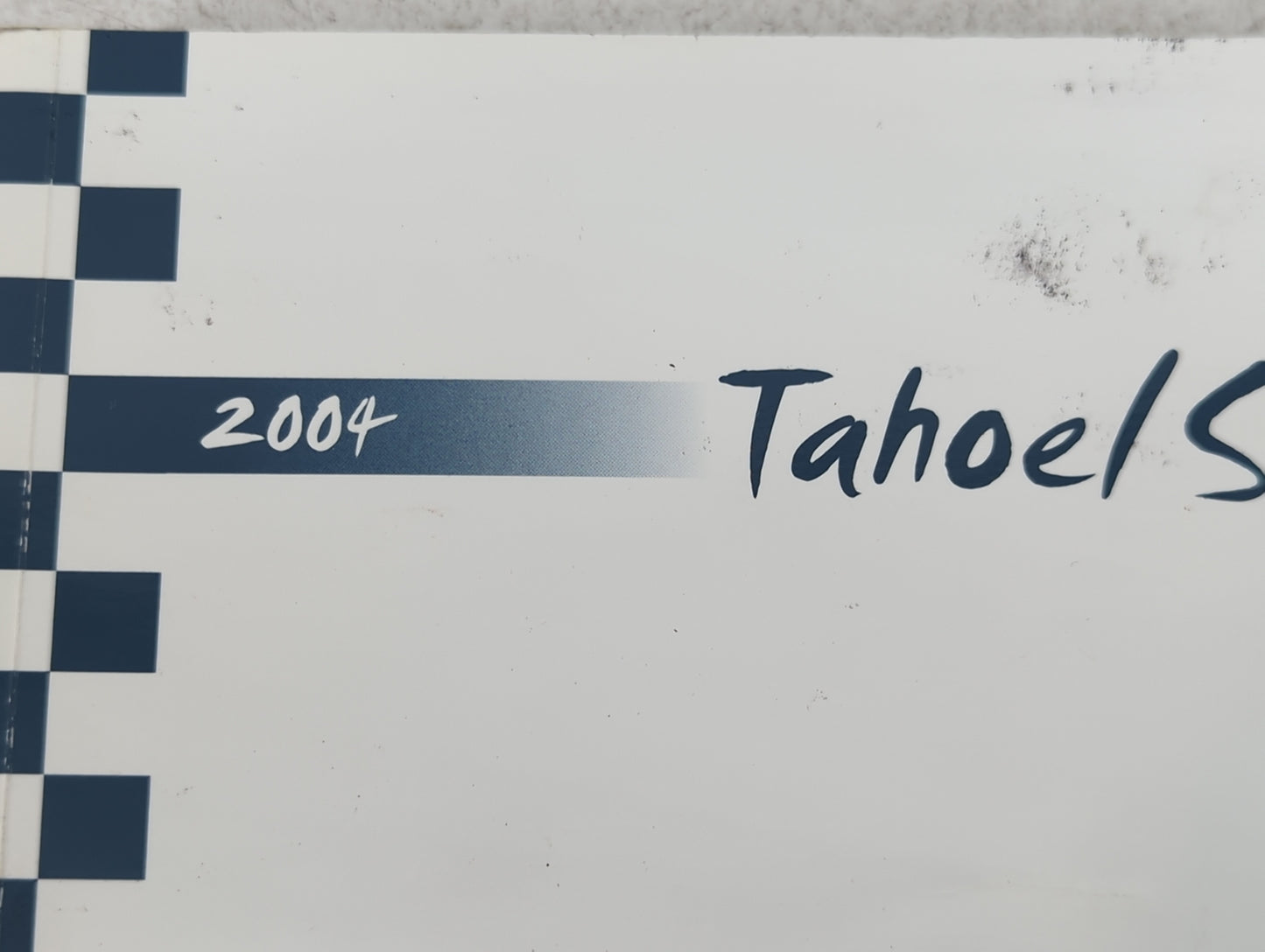 2004 Chevrolet Tahoe Owners Manual Book Guide P/N:C2416 B OEM Used Auto Parts - Oemusedautoparts1.com