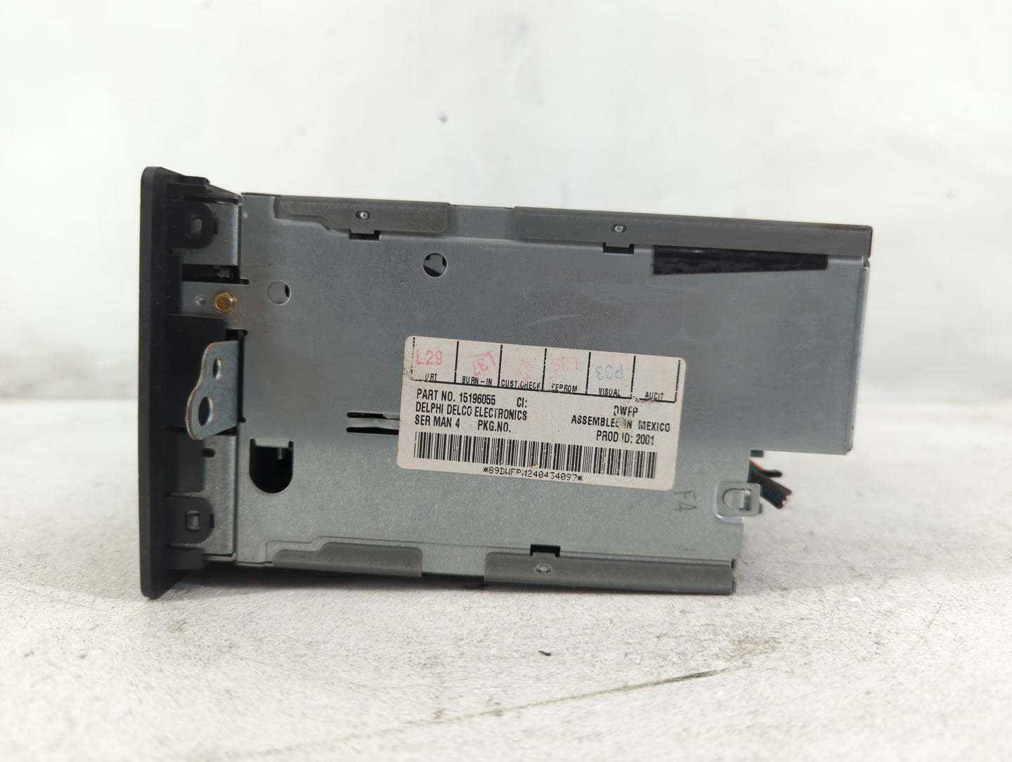 2003-2005 Chevrolet Tahoe Radio AM FM Cd Player Receiver Replacement P/N:1596055 Fits Fits 2003 2004 2005 2006 OEM Used Auto