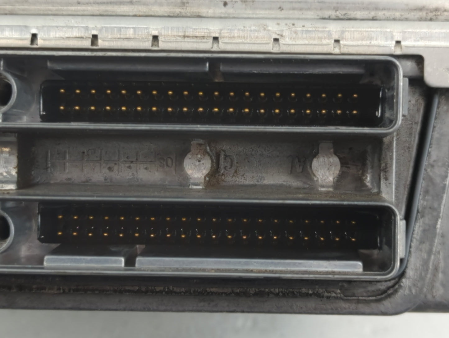 2004 Chevrolet Tahoe PCM Engine Control Computer ECU ECM PCU OEM P/N:12583660 12586242 Fits OEM Used Auto Parts - Oemusedaut