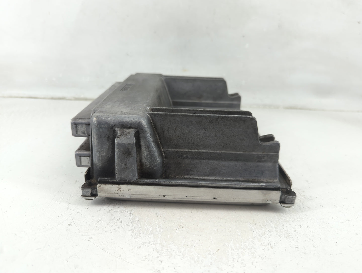 2004 Chevrolet Tahoe PCM Engine Control Computer ECU ECM PCU OEM P/N:12583660 12586242 Fits OEM Used Auto Parts - Oemusedaut