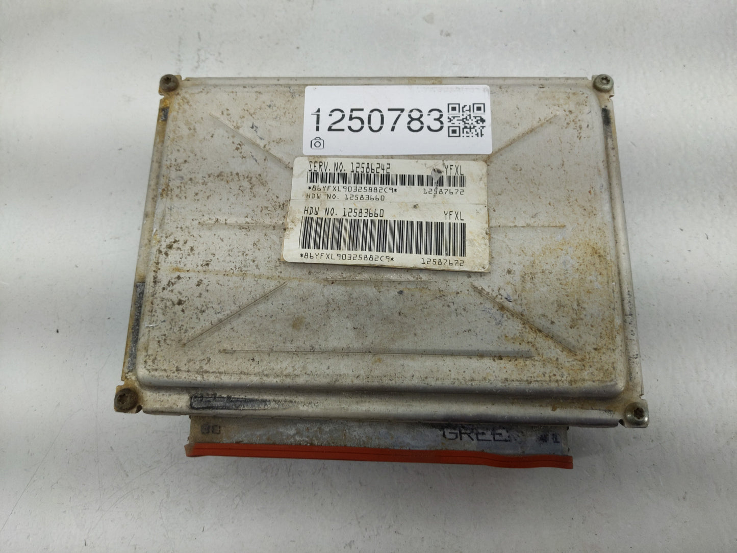 2004 Chevrolet Tahoe PCM Engine Control Computer ECU ECM PCU OEM P/N:12587672 Fits OEM Used Auto Parts - Oemusedautoparts1.c