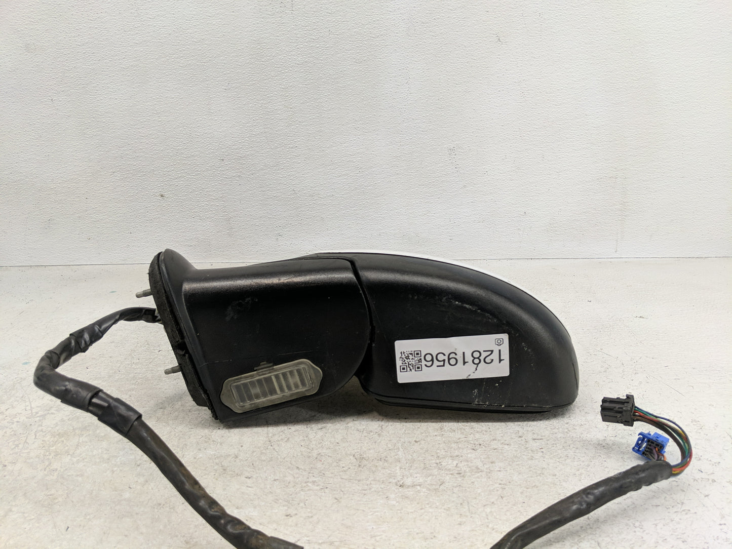 2003-2006 Chevrolet Tahoe Side Mirror Replacement Driver Left View Door Mirror Fits Fits 2003 2004 2005 2006 2007 OEM Used A