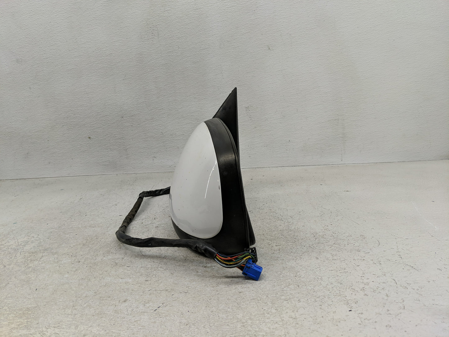 2003-2006 Chevrolet Tahoe Side Mirror Replacement Driver Left View Door Mirror Fits Fits 2003 2004 2005 2006 2007 OEM Used A