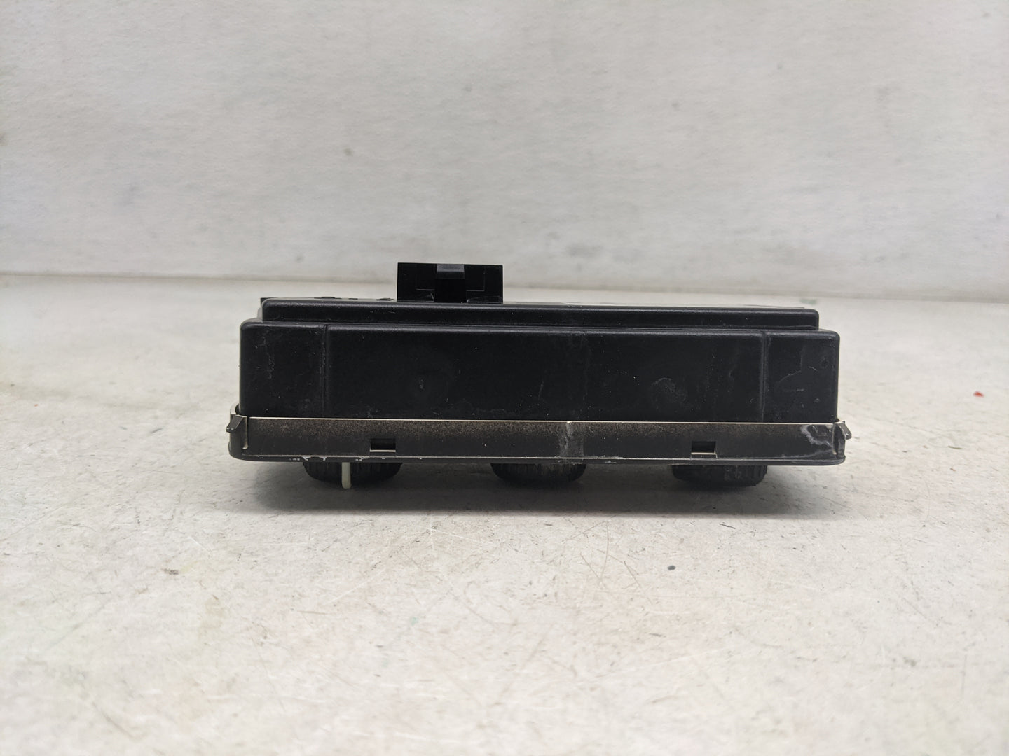 2003-2006 Chevrolet Tahoe Climate Control Module Temperature AC/Heater Replacement P/N:15112018 Fits Fits 2003 2004 2005 200