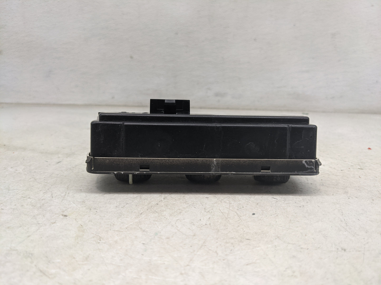 2003-2006 Chevrolet Tahoe Climate Control Module Temperature AC/Heater Replacement P/N:15112018 Fits Fits 2003 2004 2005 200