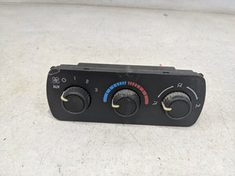compare product 2003-2006 Chevrolet Tahoe Climate Control Module Temperature AC/Heater Replacement P/N:15112019 Fits Fits 2003 2004 2005 2006 OEM Used Auto Parts