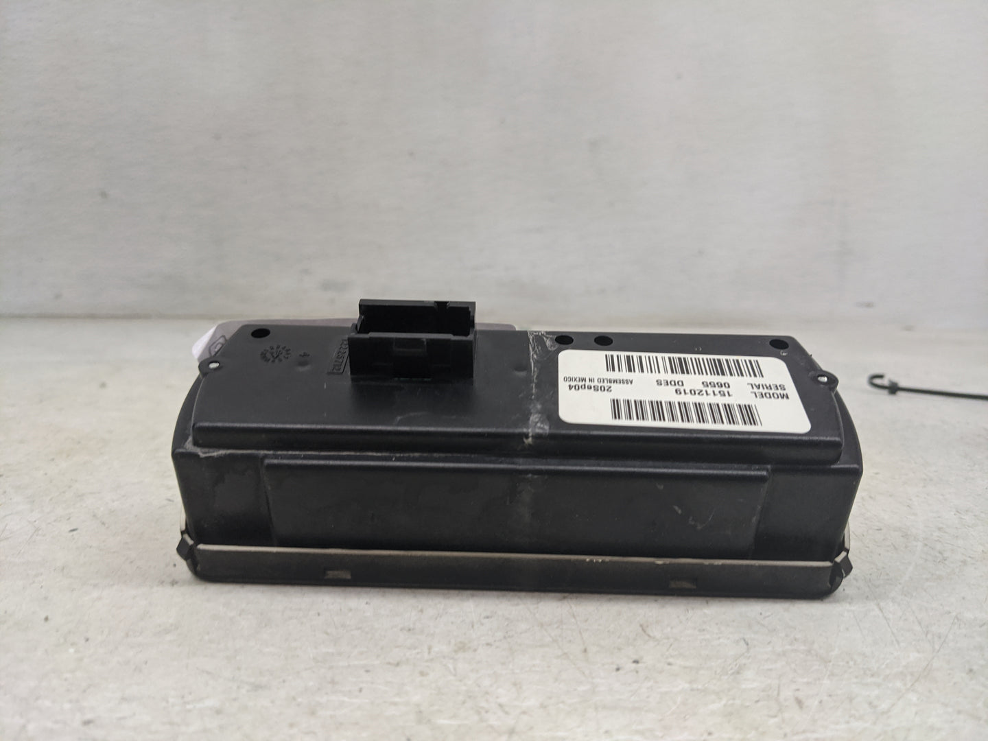 2003-2006 Chevrolet Tahoe Climate Control Module Temperature AC/Heater Replacement P/N:15112019 Fits Fits 2003 2004 2005 200