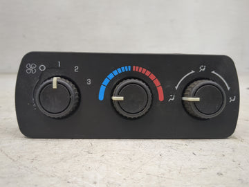 2003-2006 Chevrolet Tahoe Climate Control Module Temperature AC/Heater Replacement P/N:15763047 Fits Fits 2003 2004 2005 200
