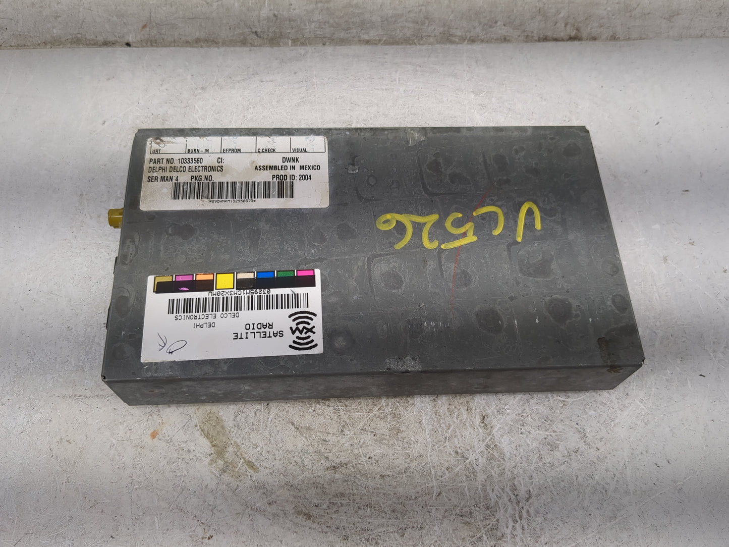 2004-2005 Chevrolet Tahoe Tuner Satellite Receiver 10333560 - Oemusedautoparts1.com