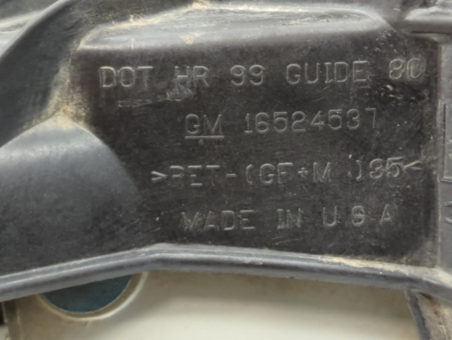 2000-2006 Chevrolet Tahoe Driver Left Oem Head Light Headlight Lamp - Oemusedautoparts1.com