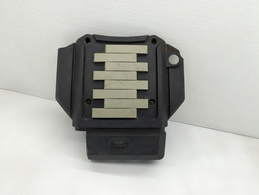 2004 Chevrolet Tahoe Engine Cover - Oemusedautoparts1.com