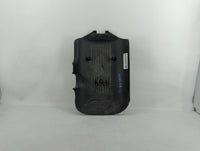 2004 Chevrolet Tahoe Engine Cover 440865 - Oemusedautoparts1.com