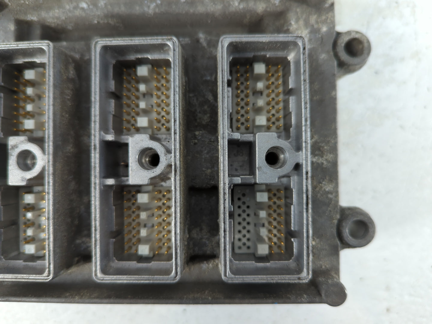 2004 Chevrolet Trailbazer Ext PCM Engine Control Computer ECU ECM PCU OEM P/N:12574976 12573576 Fits Fits 2003 2005 2006 OEM