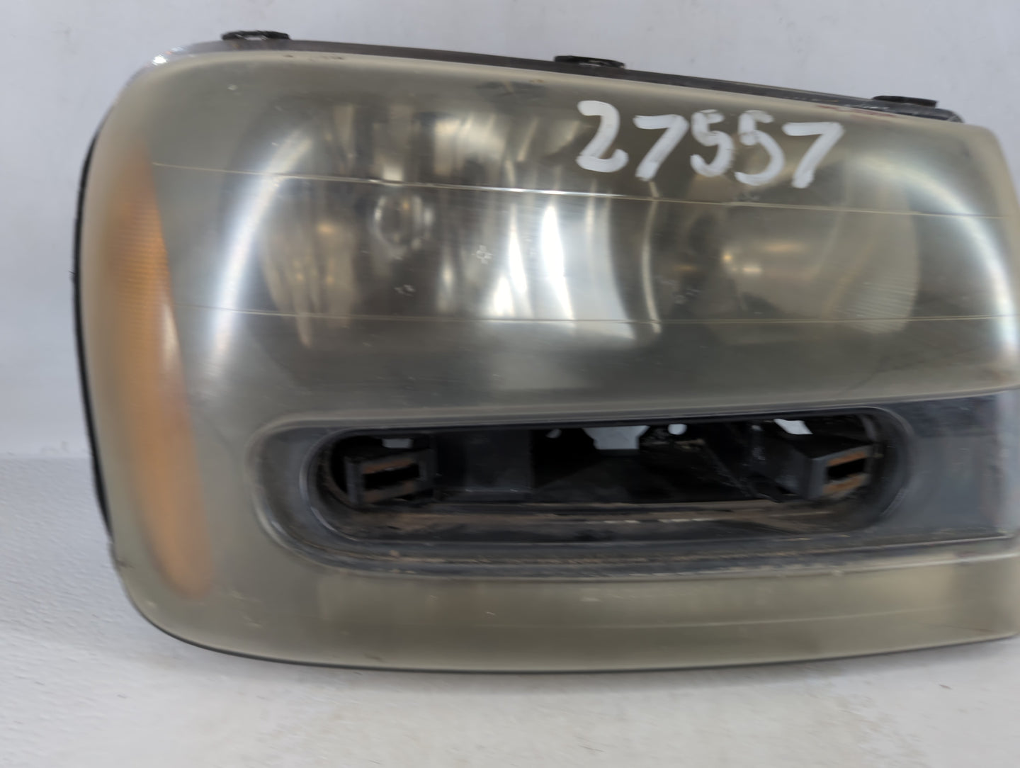 Chevrolet Trailbazer Ext Passenger Right Oem Head Light Headlight Lamp - Oemusedautoparts1.com