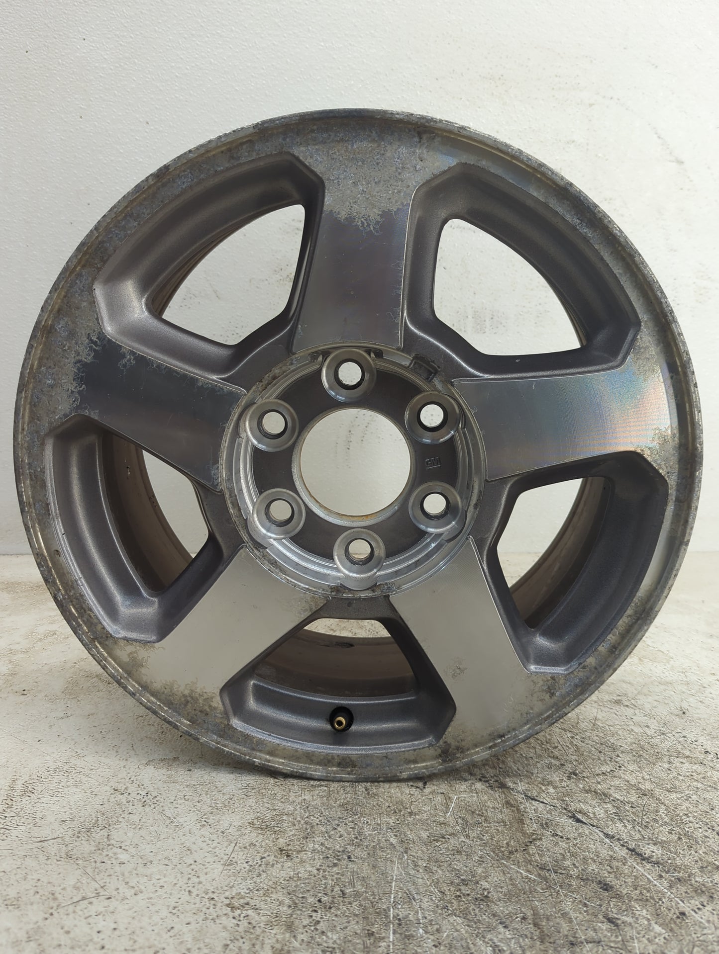 2002-2006 Chevrolet Trailblazer Oem Wheel Rim 1188775 - Oemusedautoparts1.com