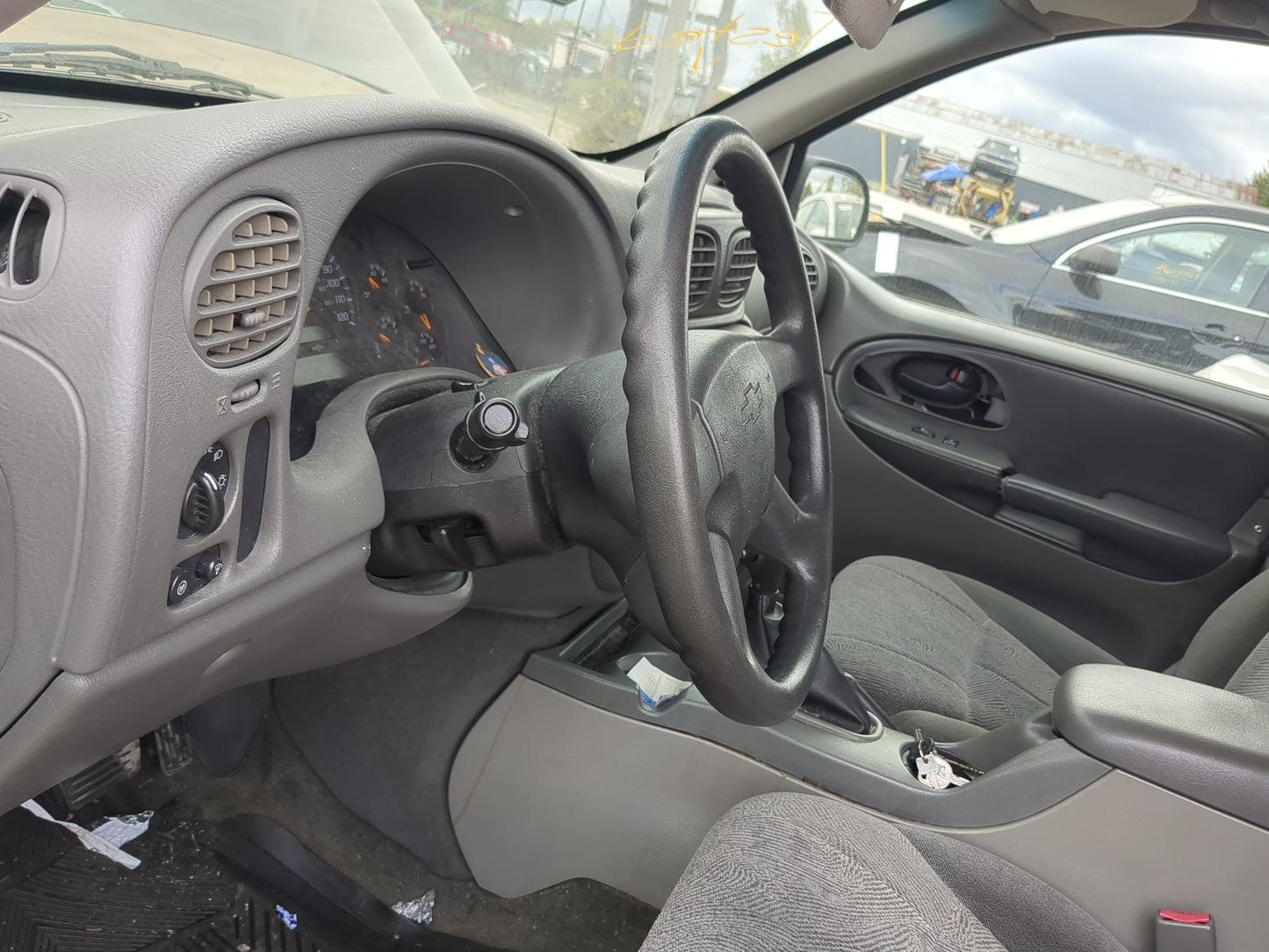 2004 Chevrolet Trailblazer Air Bag Driver Left Steering Wheel Mounted 1190016 - Oemusedautoparts1.com