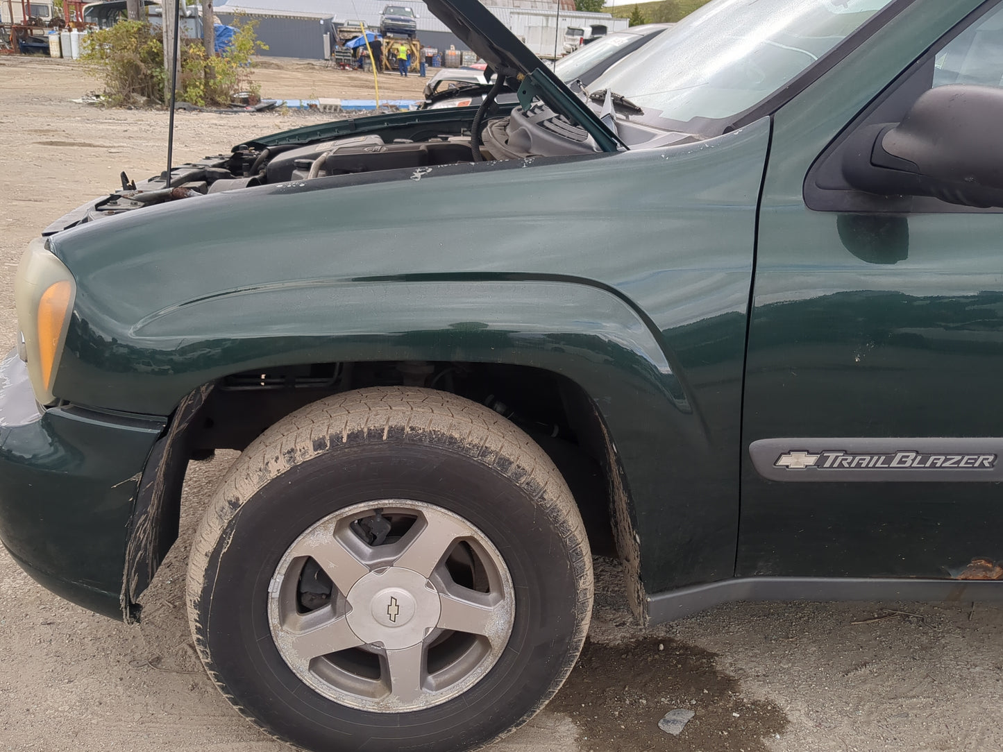 2002-2009 Chevrolet Trailblazer Driver Fender 1190027 - Oemusedautoparts1.com