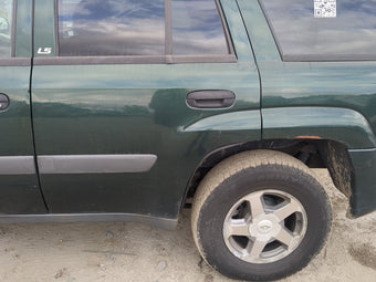 compare product 2002-2004 Chevrolet Trailblazer Driver Rear Door Oem 1190098