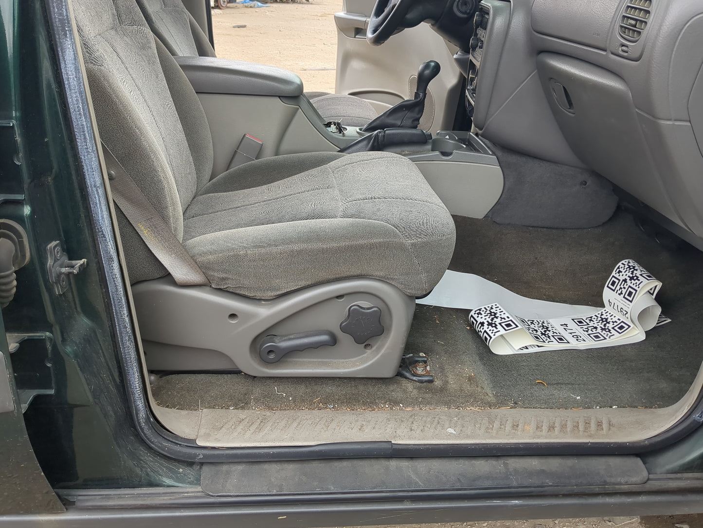 2004 Chevrolet Trailblazer Passenger Front Seat Oem 1190143 - Oemusedautoparts1.com