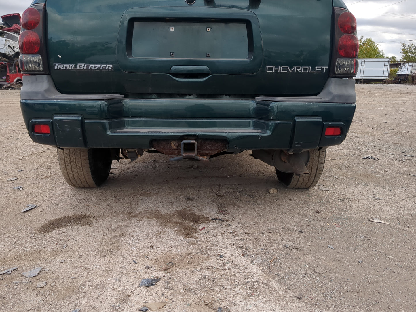 2002-2009 Chevrolet Trailblazer Rear Bumper Assembly Oem 1190155 - Oemusedautoparts1.com