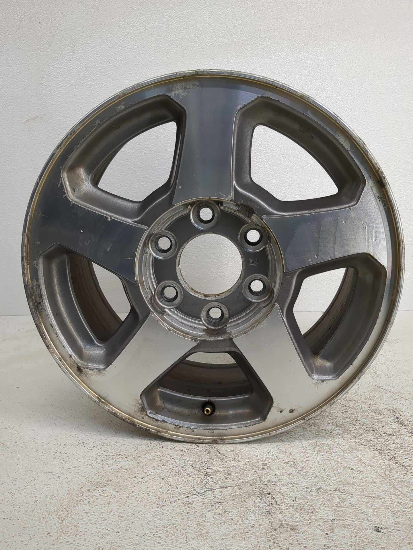 2002-2009 Chevrolet Trailblazer Oem Wheel Rim 1229377 - Oemusedautoparts1.com