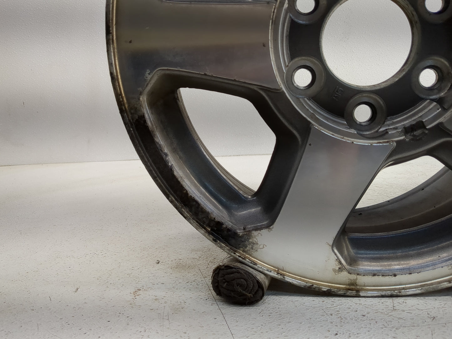 2002-2009 Chevrolet Trailblazer Oem Wheel Rim 1229380 - Oemusedautoparts1.com