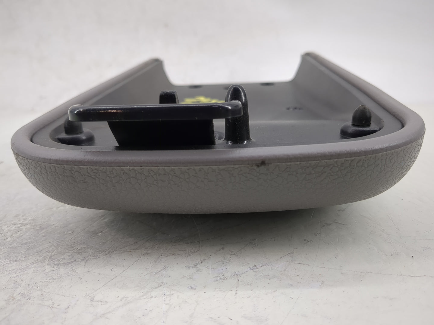 2002-2004 Chevrolet Trailblazer Center Console Armrest Cover Lid Fits Fits 2002 2003 2004 OEM Used Auto Parts - Oemusedautop