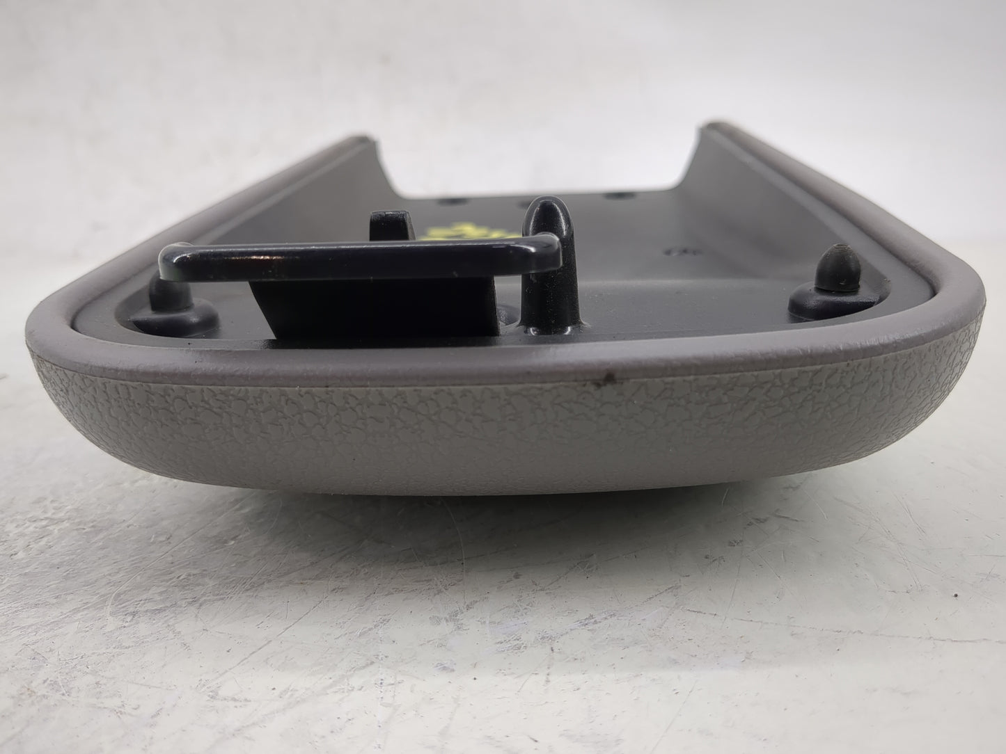 2002-2004 Chevrolet Trailblazer Center Console Armrest Cover Lid Fits Fits 2002 2003 2004 OEM Used Auto Parts - Oemusedautop