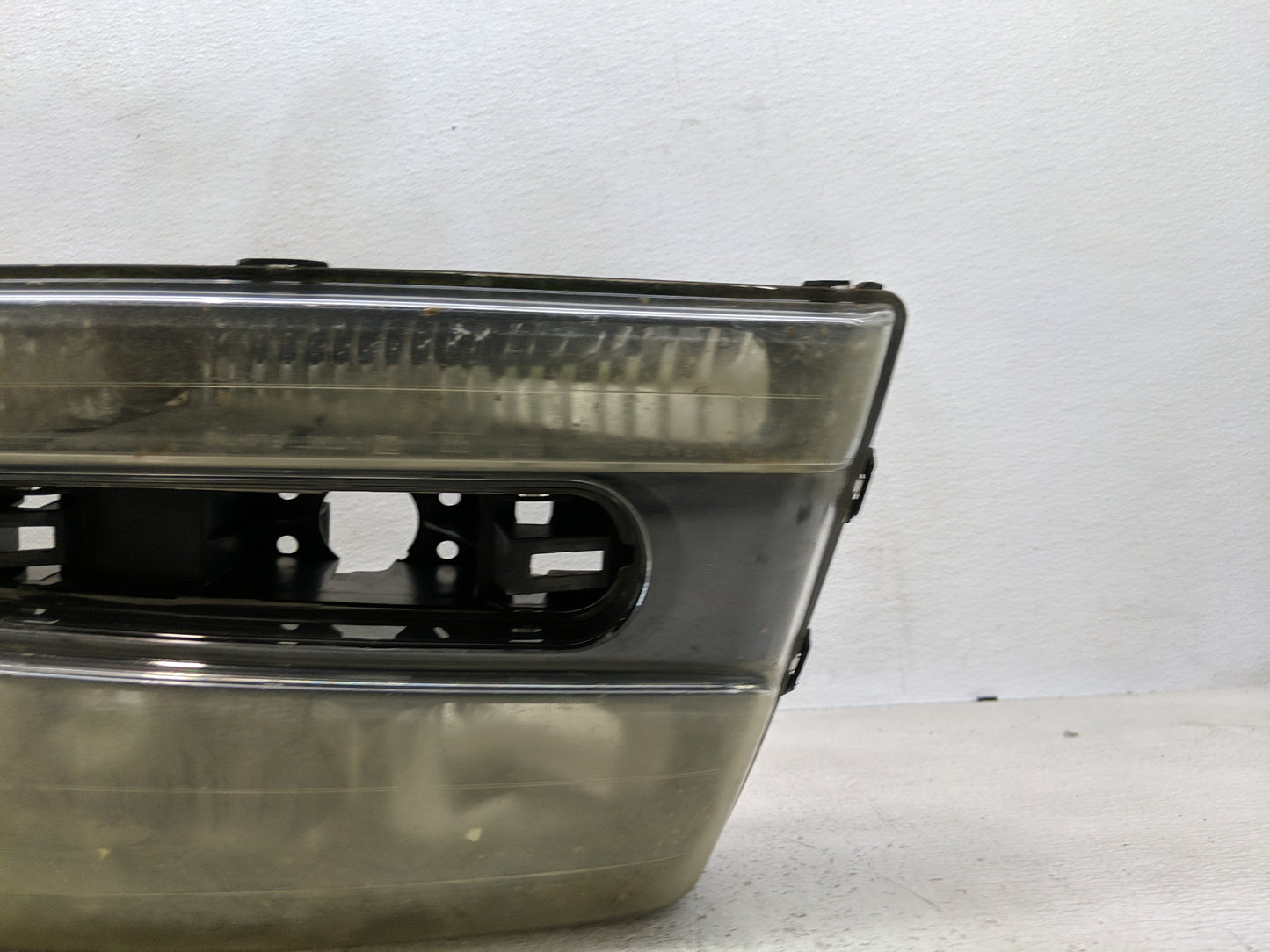 2002 Chevrolet Trailblazer Driver Left Oem Head Light Headlight Lamp - Oemusedautoparts1.com