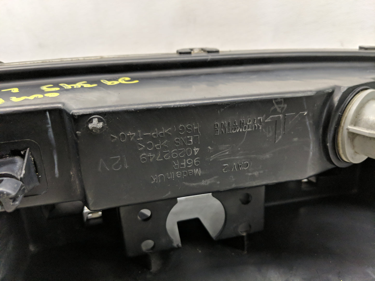 2002 Chevrolet Trailblazer Driver Left Oem Head Light Headlight Lamp - Oemusedautoparts1.com