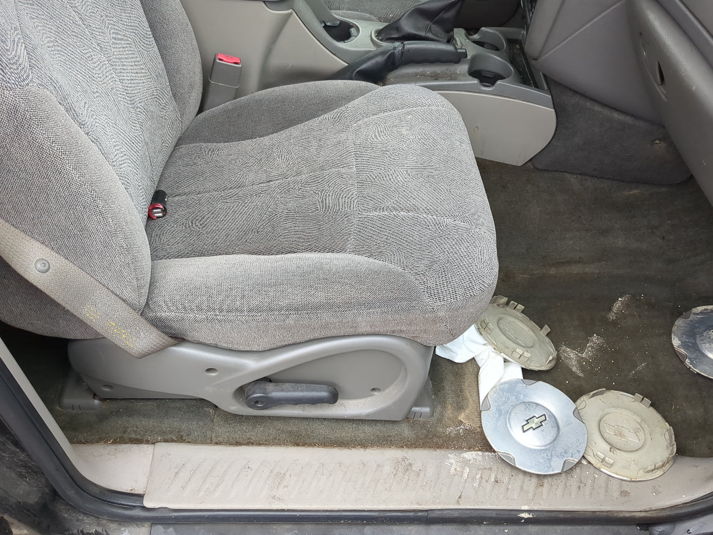 2004 Chevrolet Trailblazer Passenger Front Seat Oem - Oemusedautoparts1.com