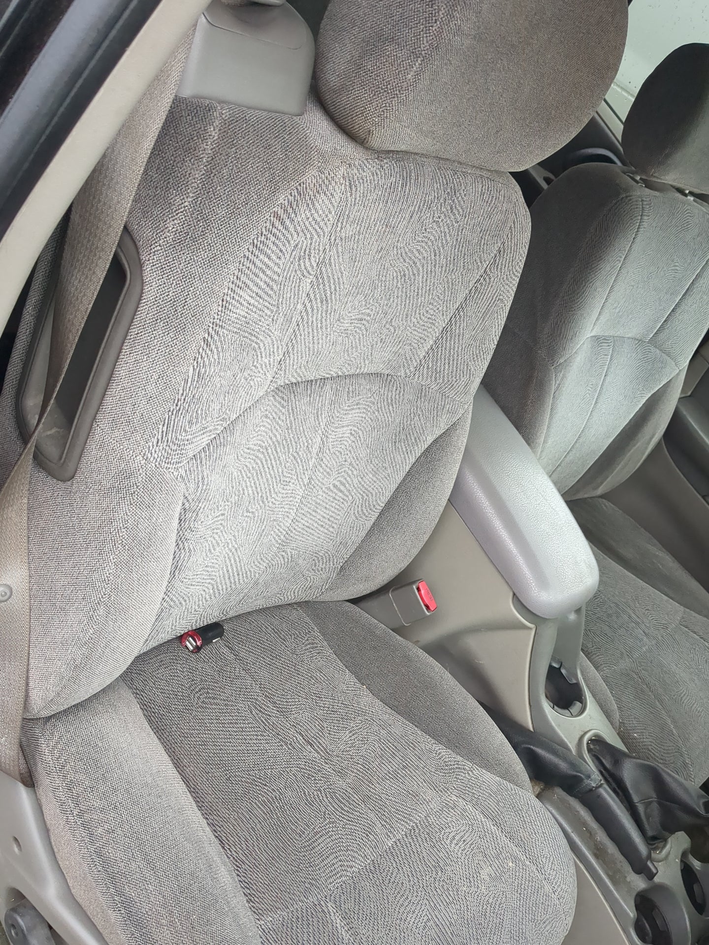 2004 Chevrolet Trailblazer Passenger Front Seat Oem - Oemusedautoparts1.com
