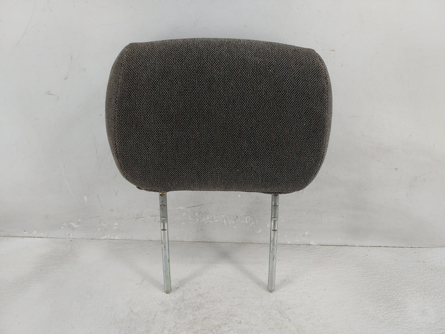 Head Rests 2004 CHEVROLET TRAILBLAZER - Oemusedautoparts1.com