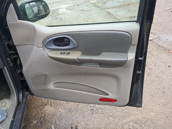 compare product Door Panels 2004 CHEVROLET TRAILBLAZER