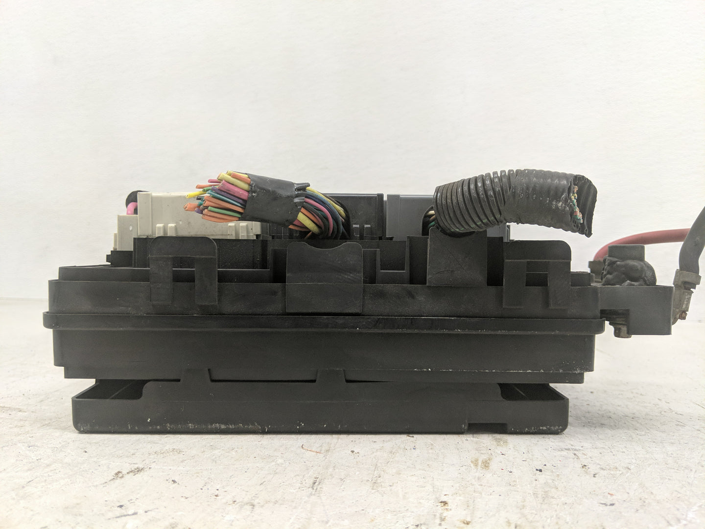 2004-2005 Chevrolet Trailblazer Fusebox Fuse Box Panel Relay Module P/N:15120876-1 0264-1940 Fits Fits 2004 2005 OEM Used Au